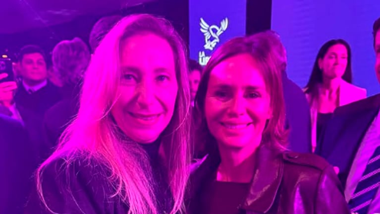 Laura Soldano junto a Karina Milei.