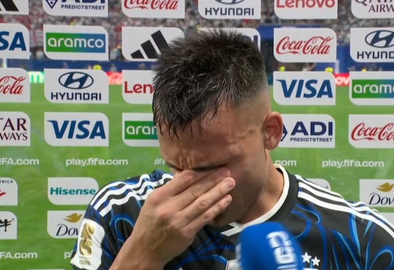 Lautaro Martínez emocionado hasta las lágrimas tras el gol del pase a la final.