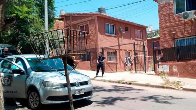 Le dieron el alta a la nena baleada por su mamá policía