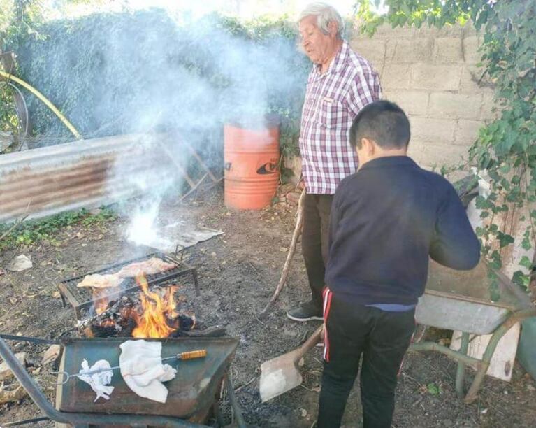 Le escribió una carta al comisario para abrazar a su abuelo