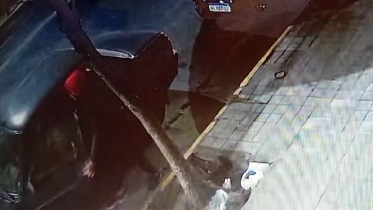 Le robaron el auto a un trabajador y pide ayuda para encontrarlo.