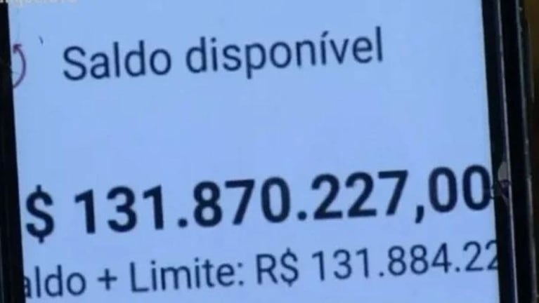 Le transfirieron US$27 millones por error y tomó una asombrosa decisión