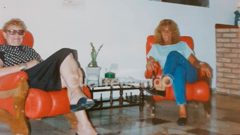 Leonor y Marta.