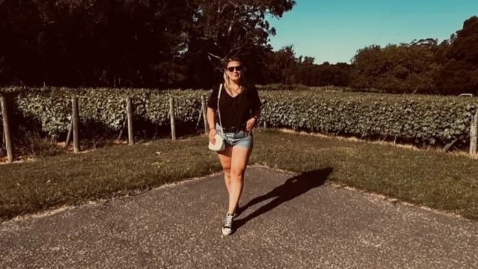 Leticia Lembi cayó unos 25 metros y falleció ante allegados.