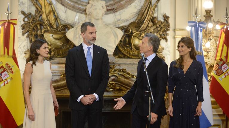 Letizia Ortiz, el Rey Felipe, Mauricio Macri y Juliana Awada.