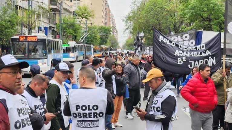 Levantaron el acampe piquetero aunque seguirán las protestas en Córdoba