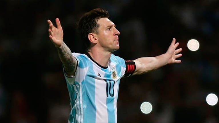 Lional Messi otra vez protagonista máximo en la historia de la Selección.