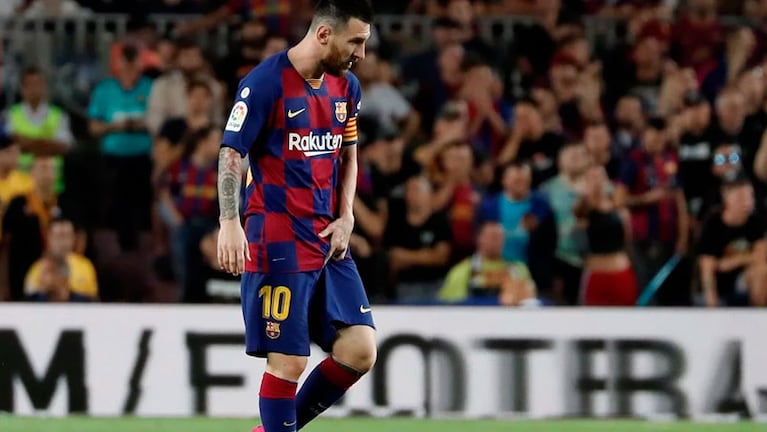 Lionel es baja para el próximo partido del Barcelona y habrá que esperar por su evolución.