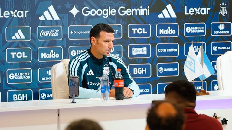 Lionel Scaloni avanza hacia su continuidad en la Selección.