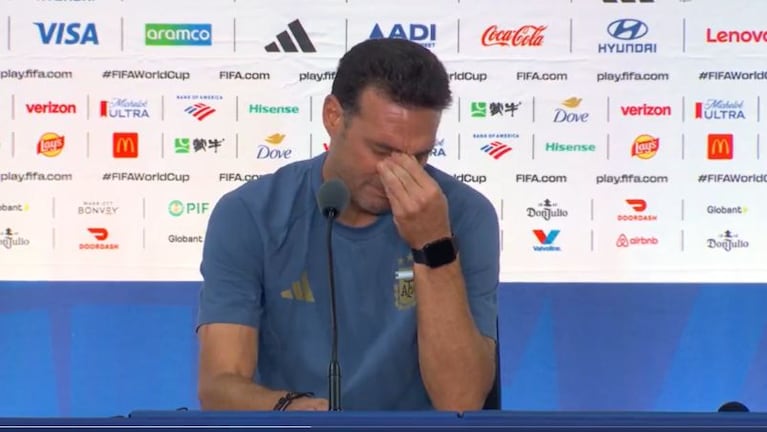 Lionel Scaloni quebró en conferencia de prensa.