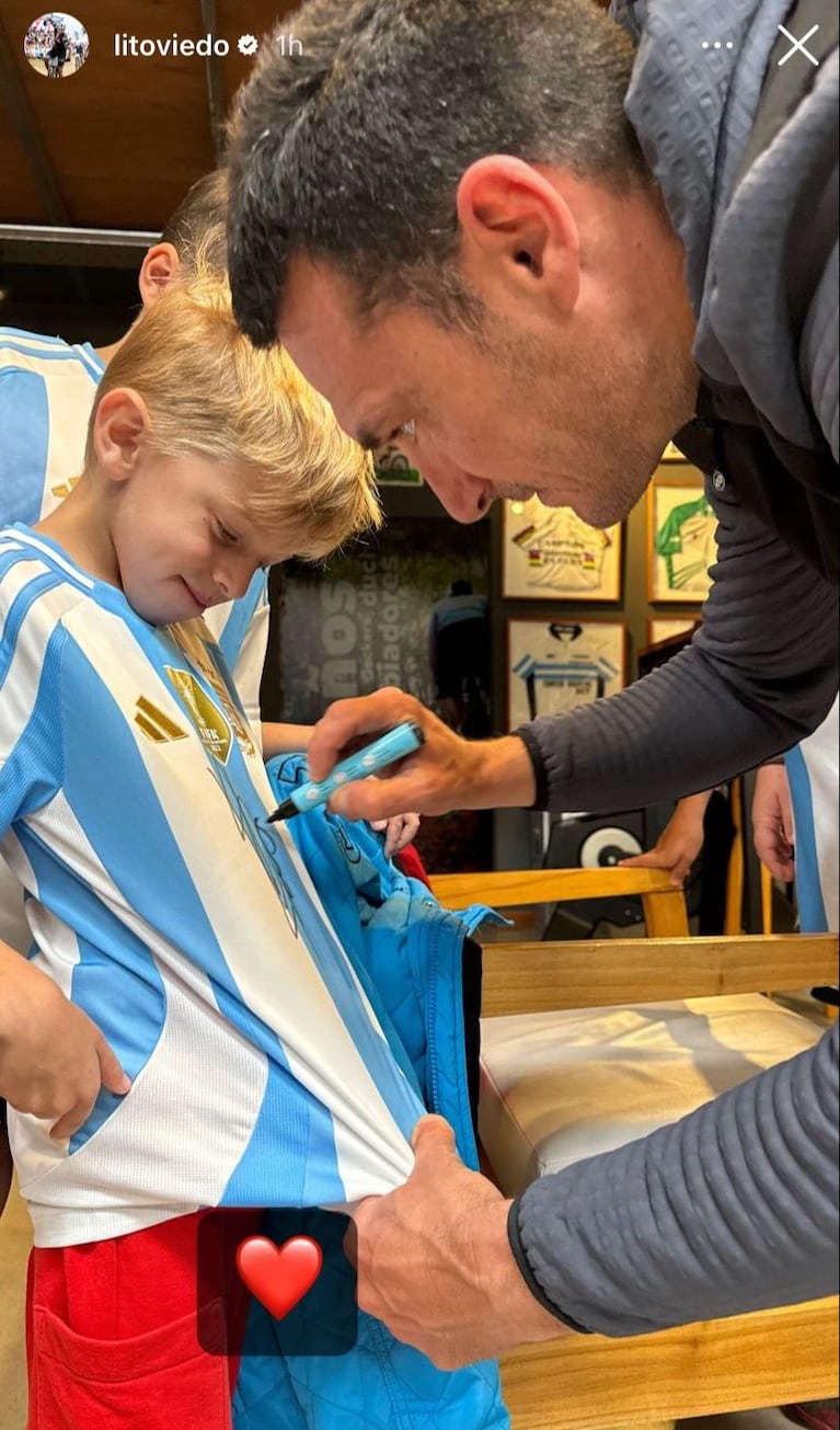 Lionel Scaloni vino a Córdoba a visitar a su amigo Lito Oviedo.