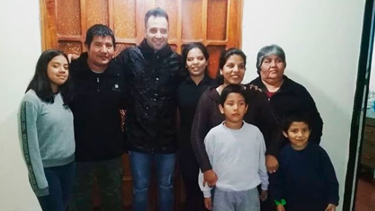 Lisandro agradeció a la familia Guantay por abrirle las puertas de su hogar.