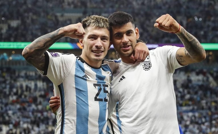 Lisandro Martínez y el Cuti Romero