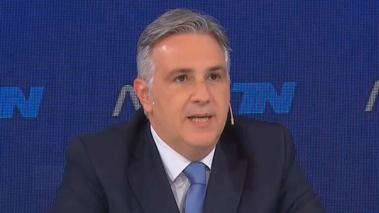 Llaryora cruzó a Milei y advirtió por las últimas medidas de la Nación.