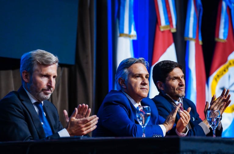 Llaryora recibió a Frigerio y Pullaro para la reunión de la Región Centro.