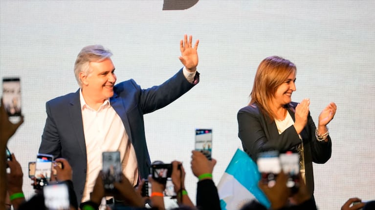 Llaryora venció por más de tres puntos. Foto: Lucio Casalla / El Doce.