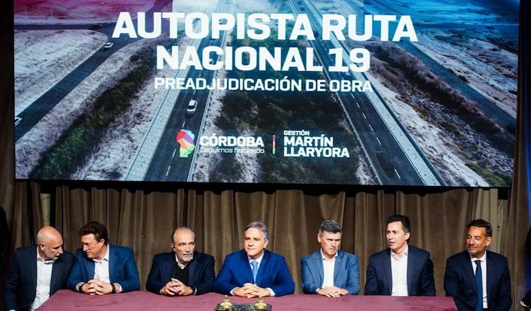 Llaryora y otro duro reclamo a la Nación.