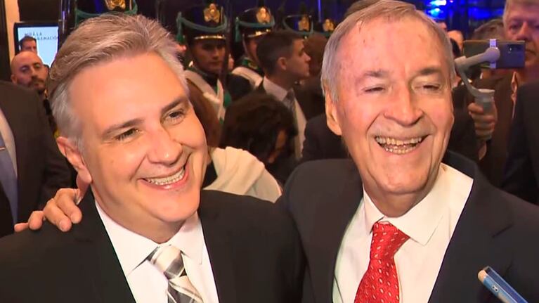 Llaryora y Schiaretti en la reapertura del Teatro Comedia.