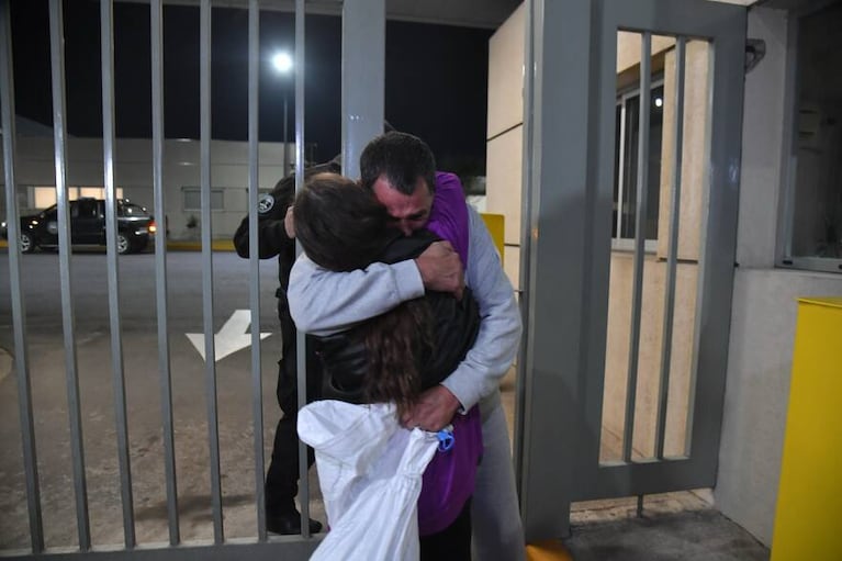 Llegaron los primeros argentinos deportados por el gobierno de Trump: “No somos criminales”