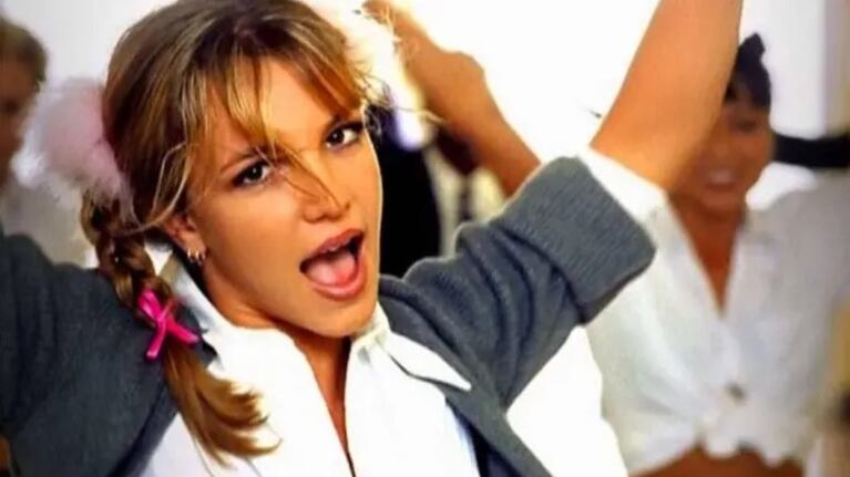 Llegó la versión cuarteto/merengue de un clásico de Britney Spears