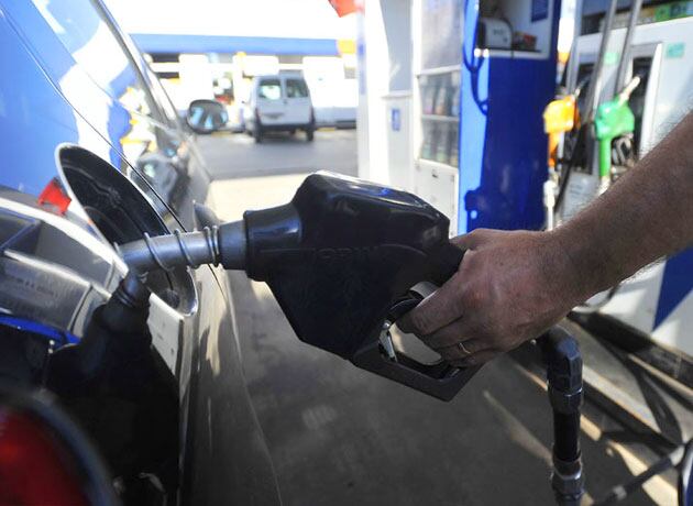 Llenar el tanque saldrá más caro en los próximos días.
