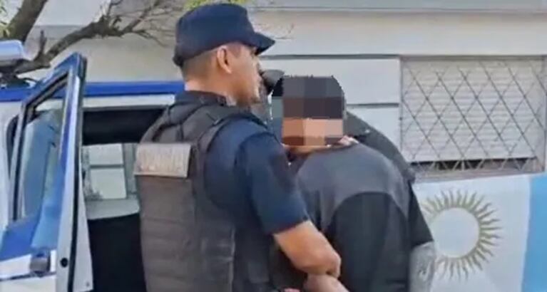 Llevaba un arma y quedó detenido en un control de Villa Nueva. (Imagen: gentileza Villa María Vivo).