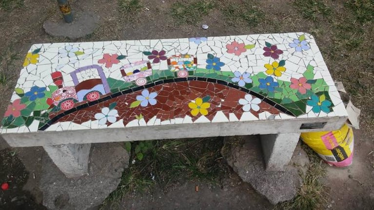 Lo bueno se comparte: una plaza fue renovada por artistas 