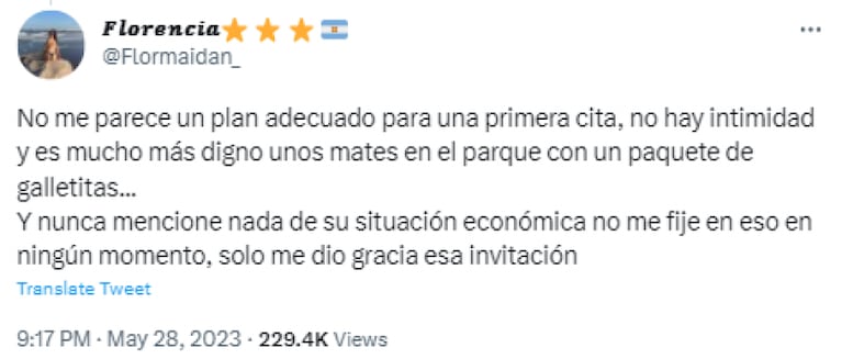 Lo criticó por invitarla a una cita en el comedor de la universidad y terminó humillada