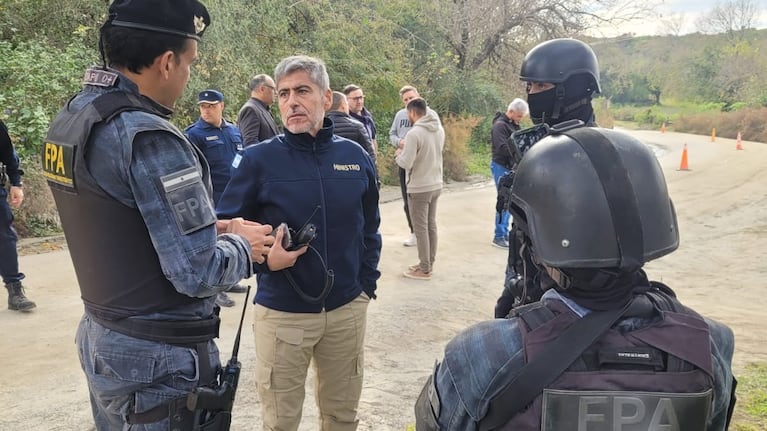 Lo promocionaban como “degustación de vinos” pero era una fiesta clandestina con más de 500 personas