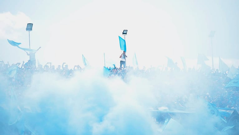 Locura celeste por el ascenso de Belgrano a Primera. Foto: Lucio Casalla/El Doce.