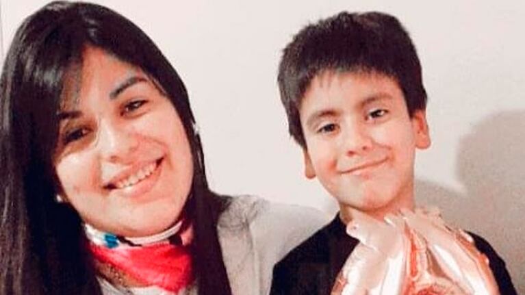 Lolo y un gesto genuino: su mamá quedó sorprendida y orgullosa.
