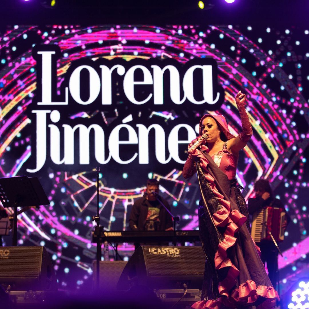 Lore Jiménez suspende sus shows por una operación