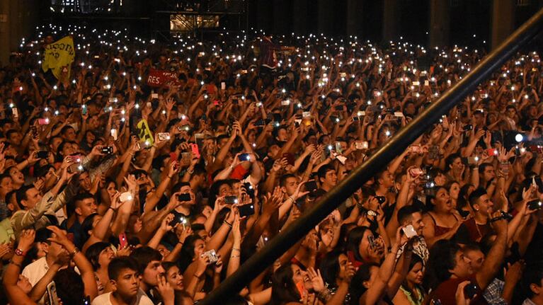Los 5 cuarteteros más importantes de Córdoba según la IA de WhatsApp