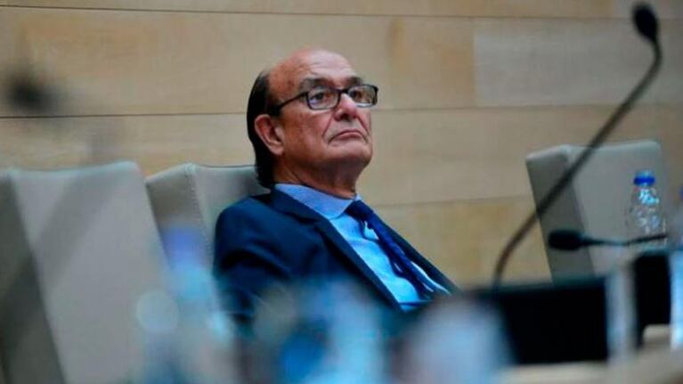 Los abogados de González indicaron que el informe no tiene validez.