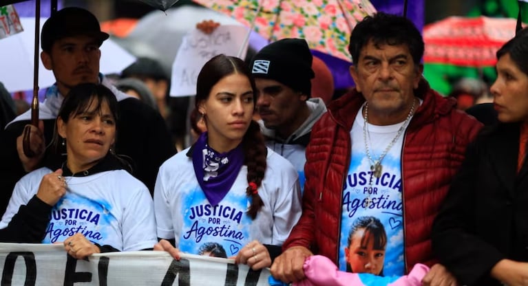 Los abuelos de Agostina, entre el dolor y el pedido de justicia.