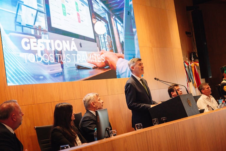 Los anuncios de Passerini.