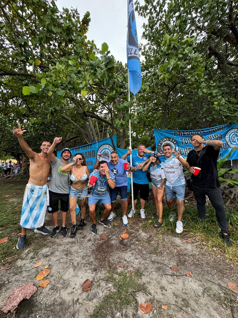 Los argentinos se reunieron en North Beach para alentar a la Selección.