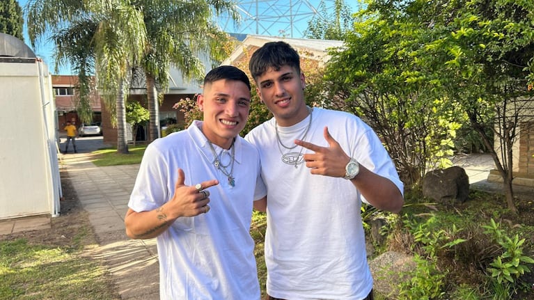 Los artistas contaron cómo surgió el nombre de la banda.