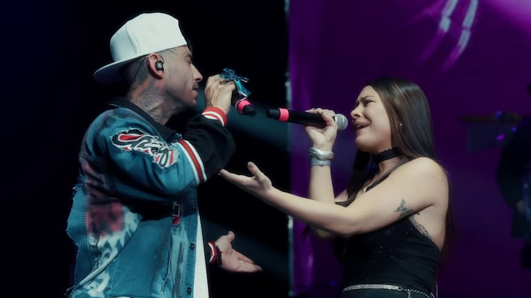 Los artistas lanzaron un nuevo videoclip de "Ya no duele" grabado en vivo en el Movistar Arena.