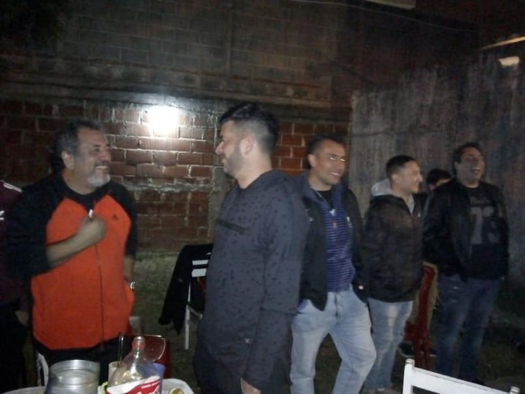 Los bajistas, también unidos