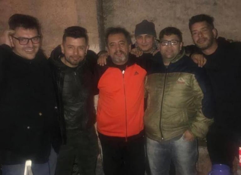 Los bajistas, también unidos