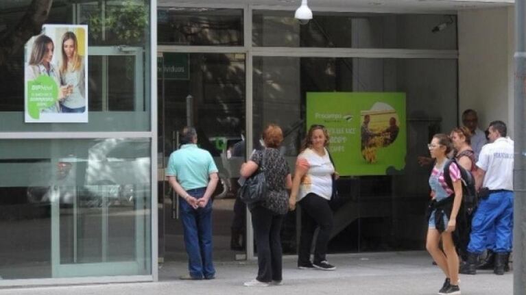 Los bancos permanecerán cerrados durante cuatro jornadas seguidas en Argentina.