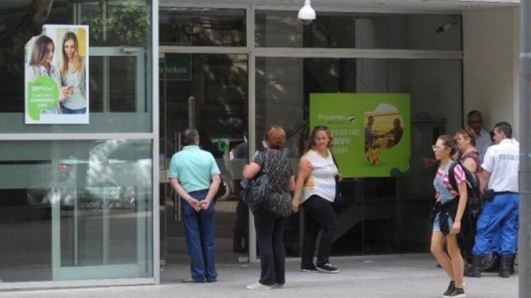 Los bancos permanecerán cerrados durante cuatro jornadas seguidas en Argentina.