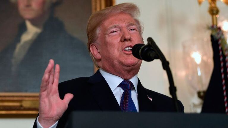 Los bombardeos en Damasco comenzaron mientras Donald Trump anunciaba el ataque.