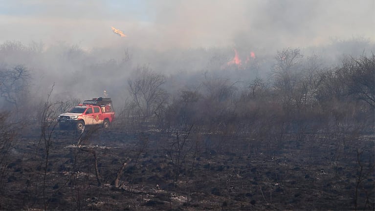 Los bomberos contuvieron el fuego en La Calera.