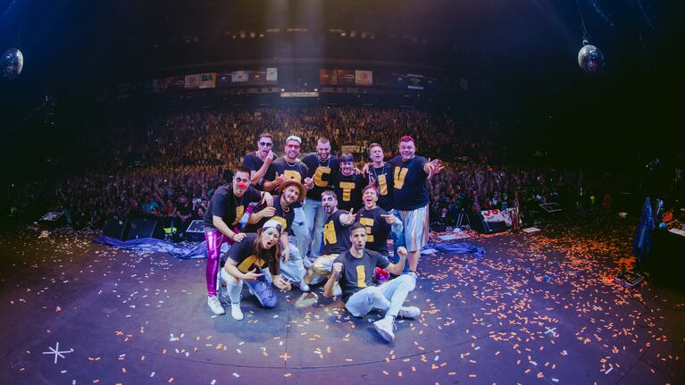Los Caligaris se presentaron por primera vez en el estadio Luna Park.