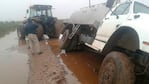 Los camiones no pueden salir de los tambos y tiraron la leche a mitad de camino.