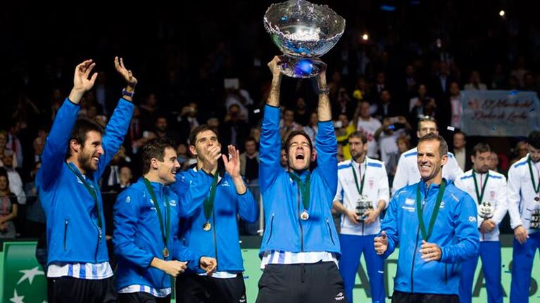 Los campeones de la Davis despertaron el elogio del mejor futbolista del mundo.