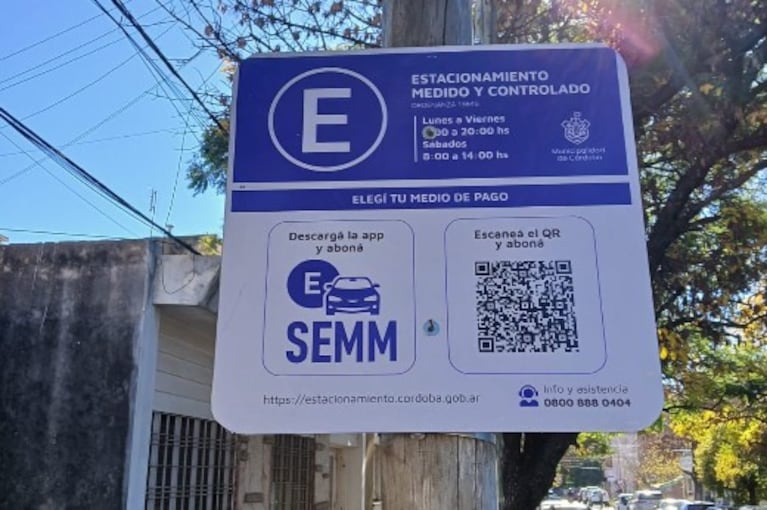 Los carteles entrarán en vigencia el martes 26 de mayo.