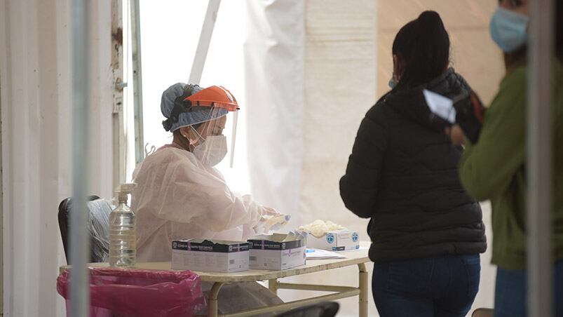 Los casos de coronavirus se suman a los contagios por gripe.